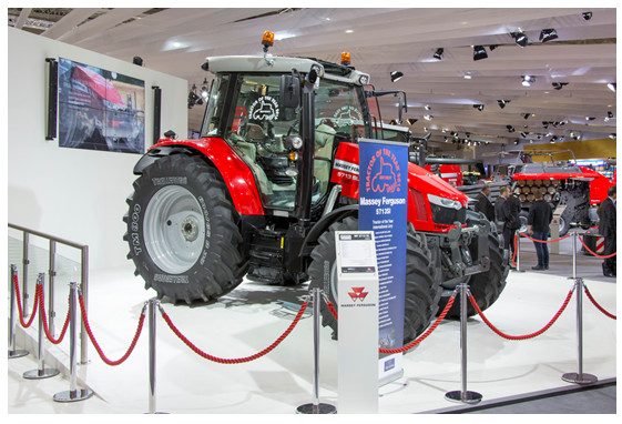 Massey Ferguson 5713 SL